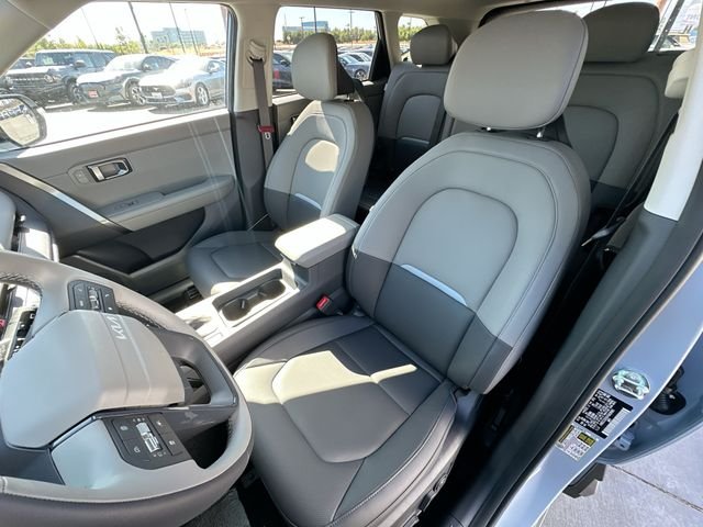 New 2027 Pale Gray Kia EX image 22