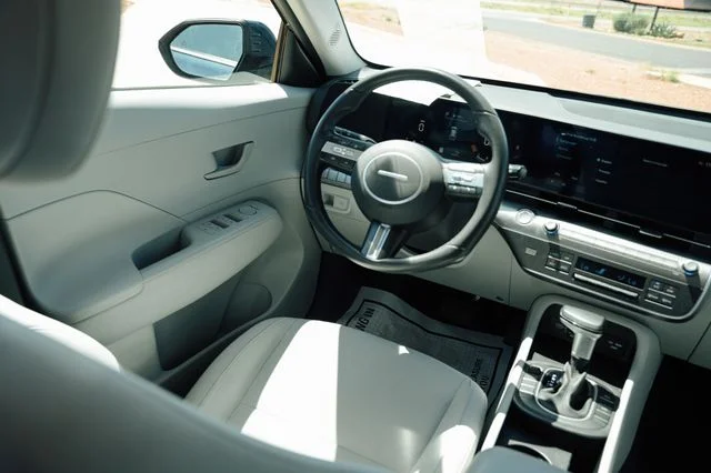 Used 2025 Denim Blue Hyundai SEL image 6