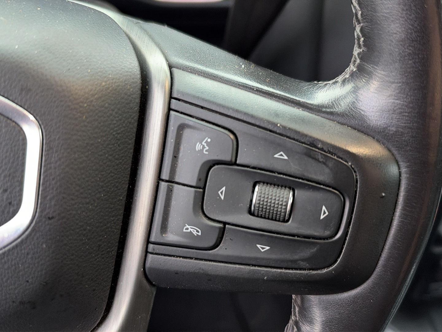 Used 2022 Onyx Black GMC Denali image 23