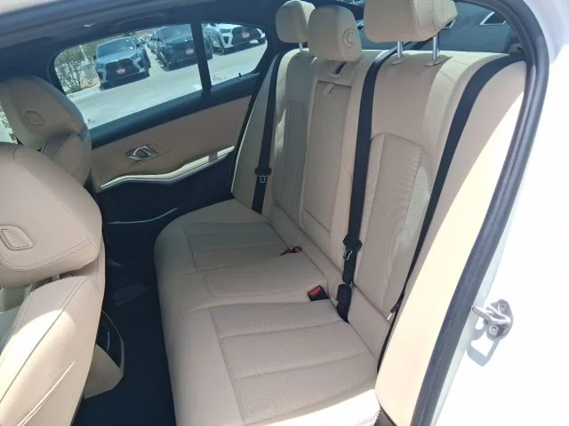 Used 2024 White BMW 330i xDrive image 16