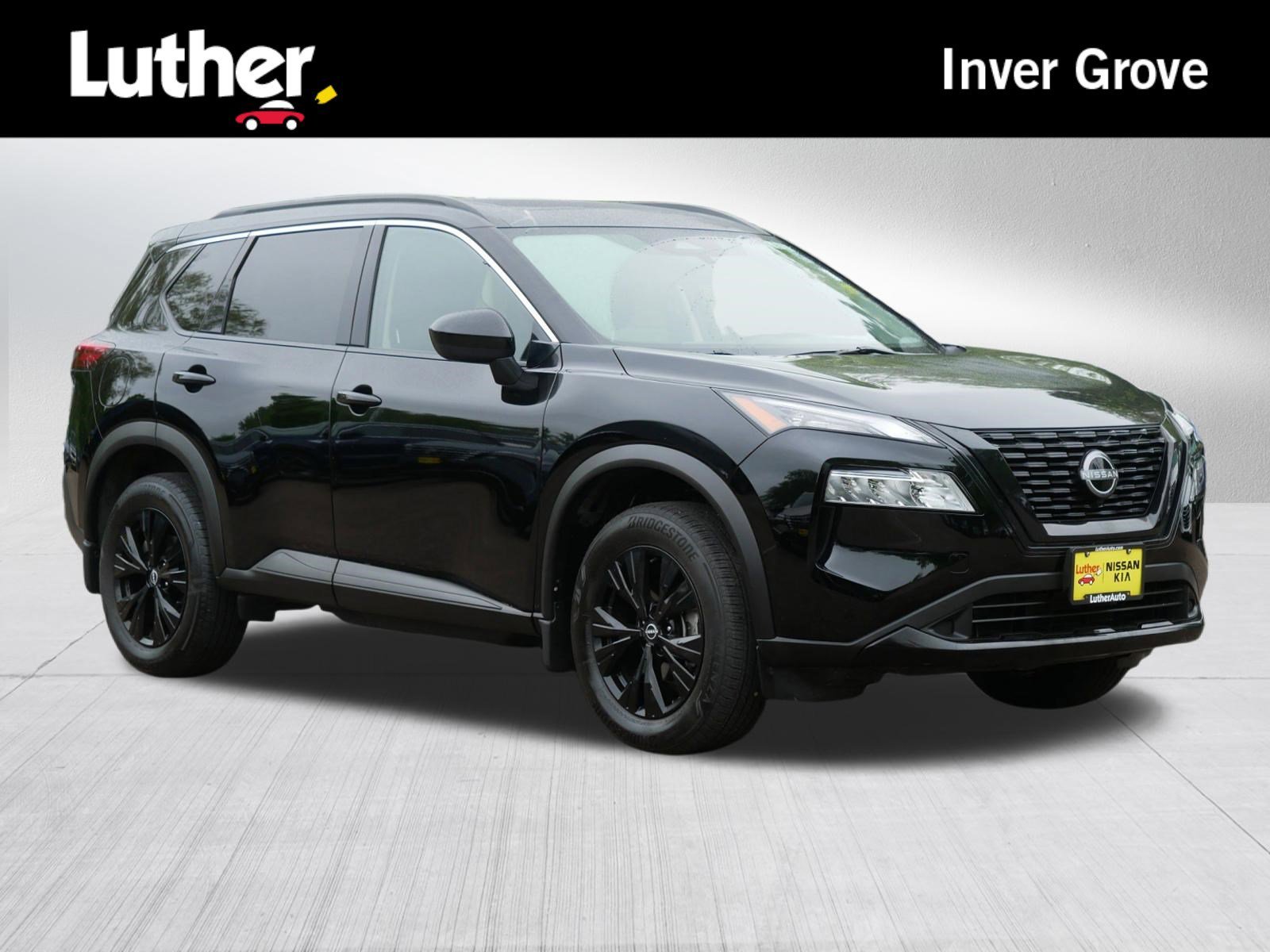 2023 Nissan Rogue SV AWD's photo