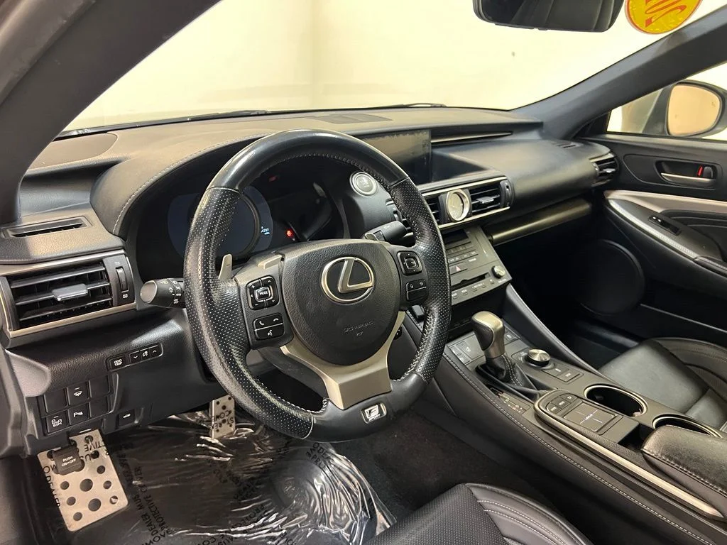 Used 2015 Silver Lexus 350 image 17