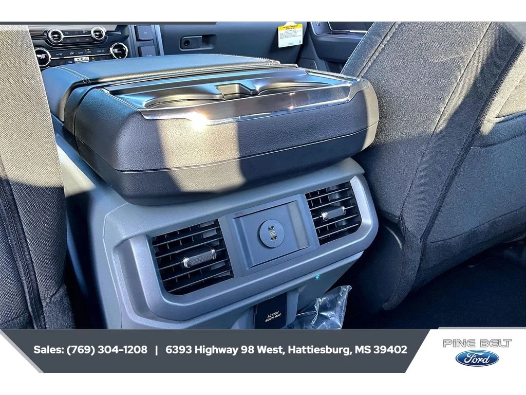 New 2026 Carbonized Gray Metallic Ford XLT image 25