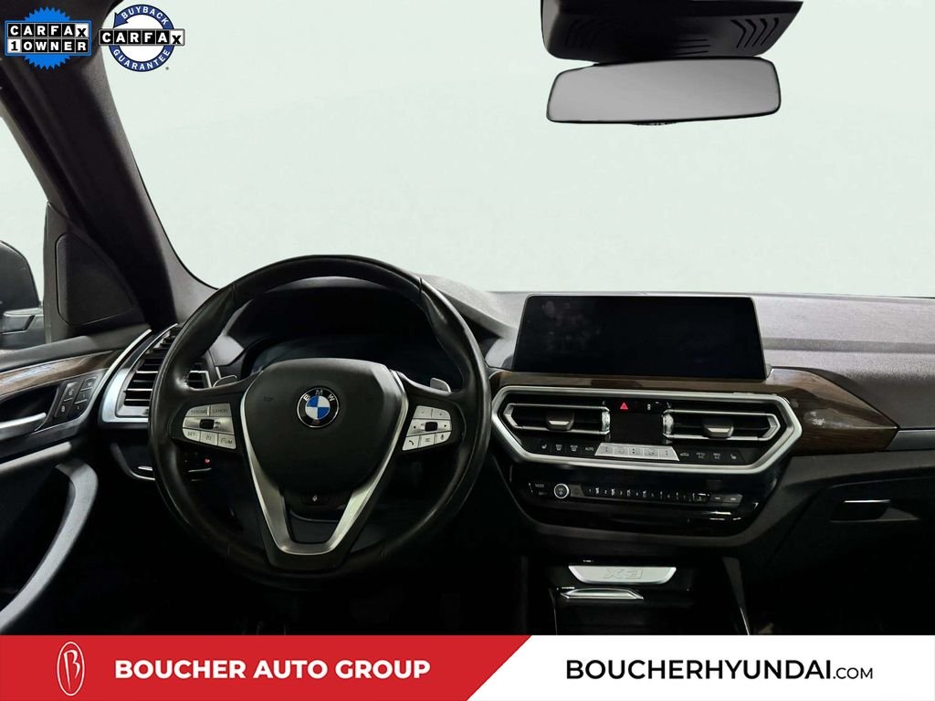 Used 2023 Black BMW xDrive30i image 10