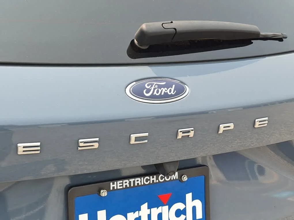 Certified Used 2023 Vapor Blue Metallic Ford ST-Line Select image 21