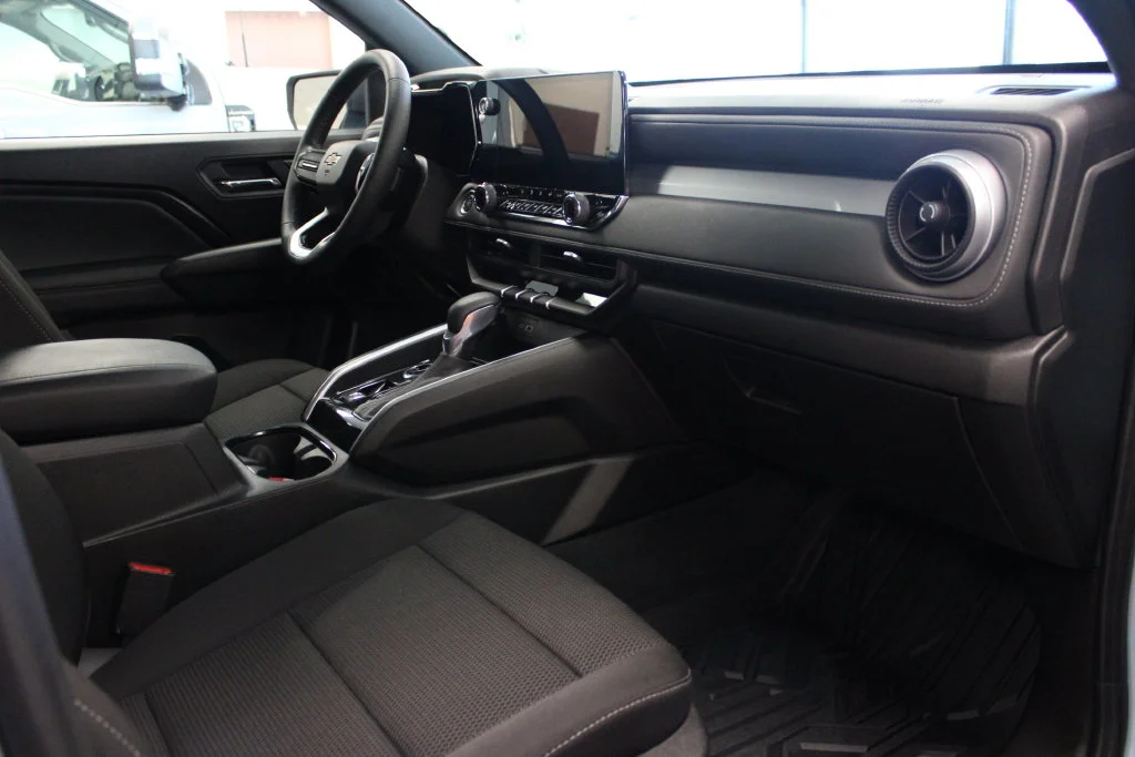 Used 2025 Metallic Chevrolet LT image 53