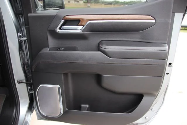 Used 2023 Sterling Gray Metallic Chevrolet High Country image 26