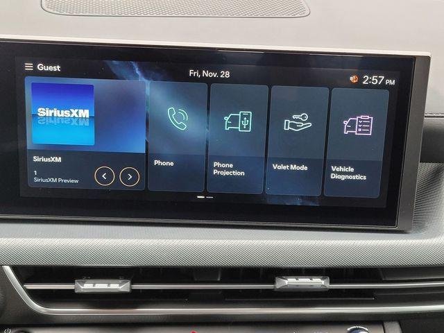 New 2026 White Hyundai SE image 13