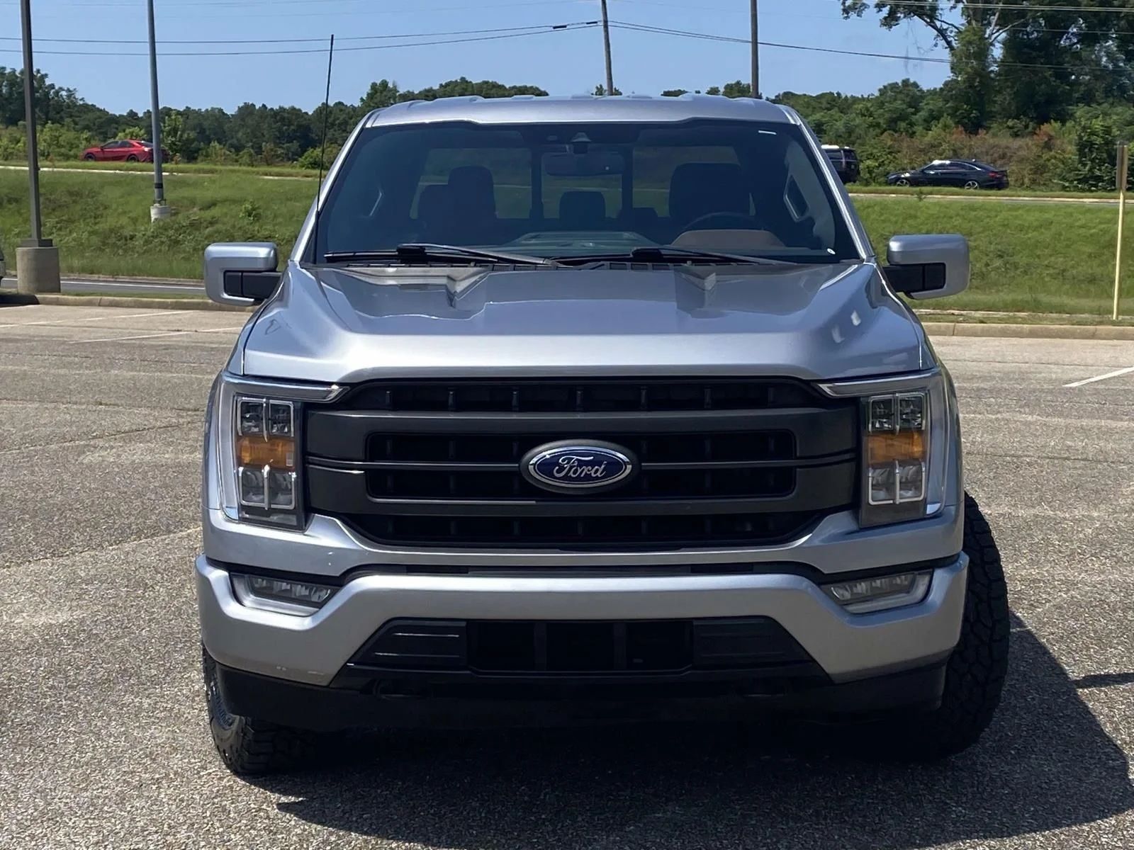 Used 2022 Silver Ford Lariat image 2