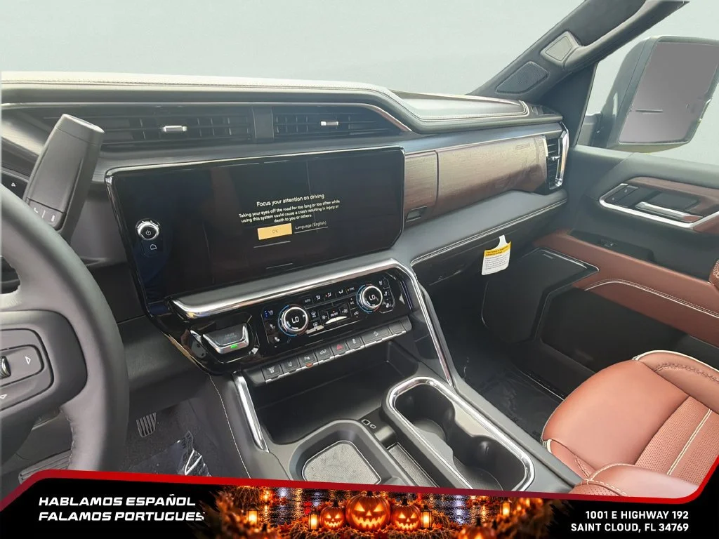 New 2026 Glacier White Tricoat GMC Denali Ultimate image 21