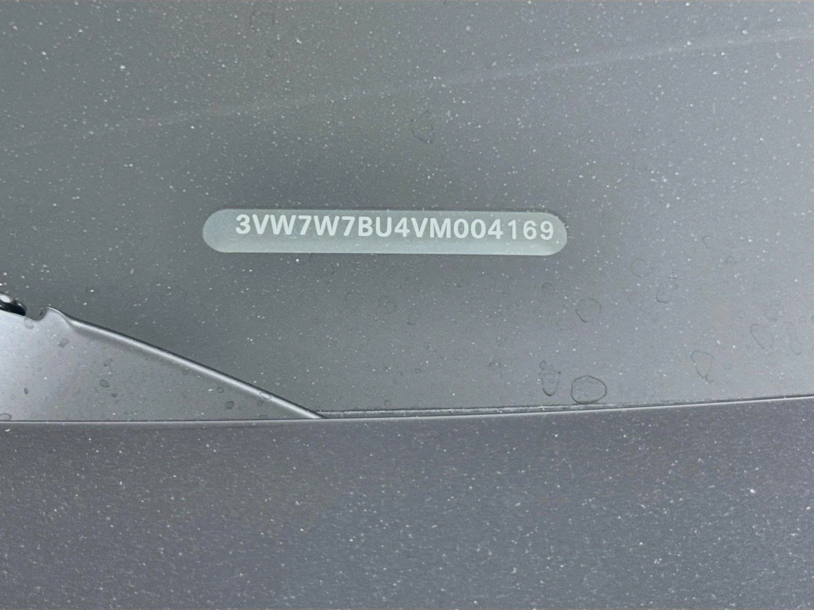New 2027 Deep Black Pearl Volkswagen SE image 31