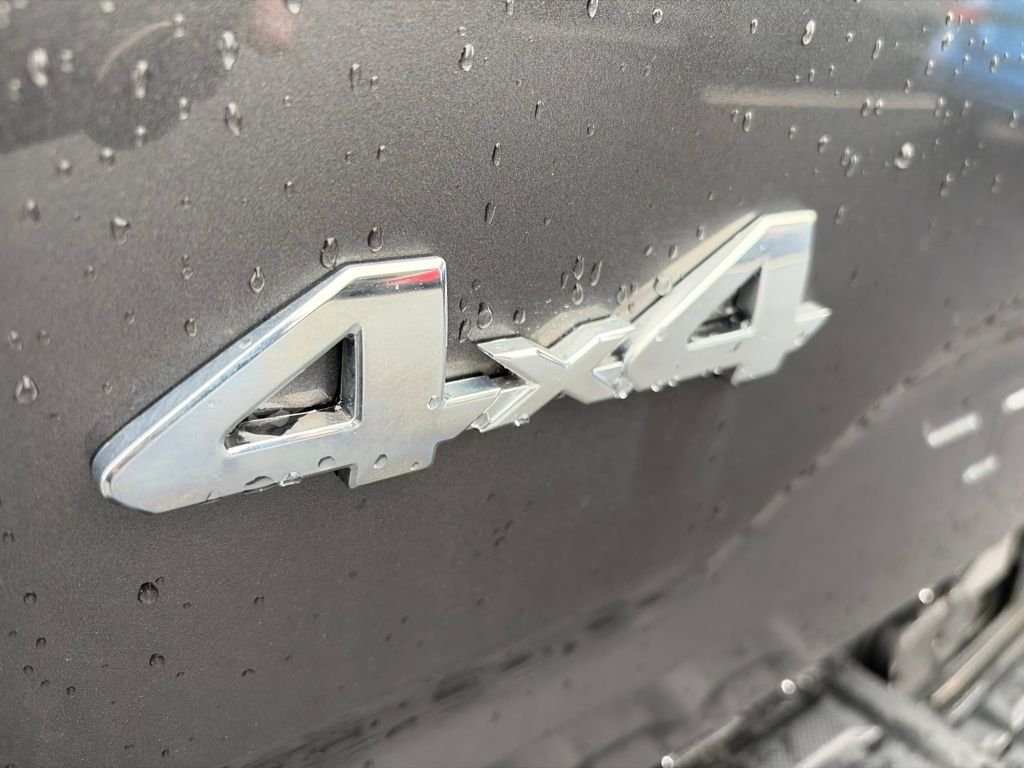 Used 2016 Magnetic Gray Metallic Toyota Limited image 9