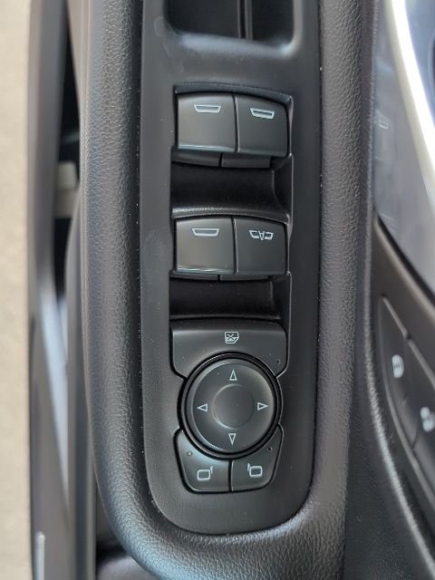 Used 2022 Ebony Twilight Metallic GMC Denali image 18