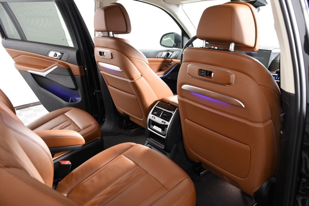 2023 BMW X7 40i - Photo 22