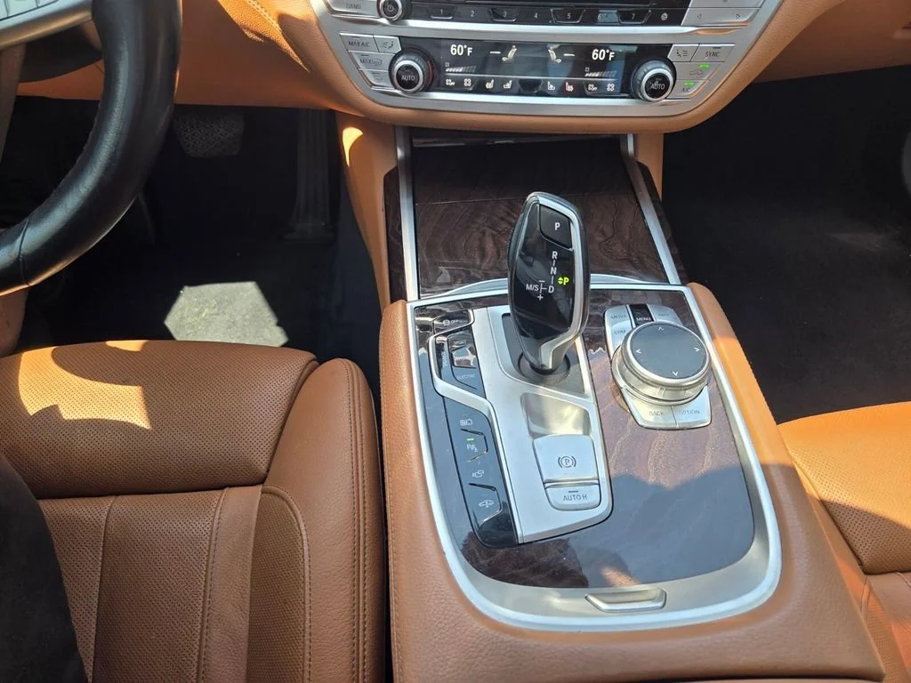 Used 2020 Mineral White Metallic BMW 745e xDrive iPerformance image 11