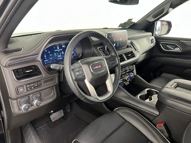 2023 GMC Yukon XL SLT - Photo 12