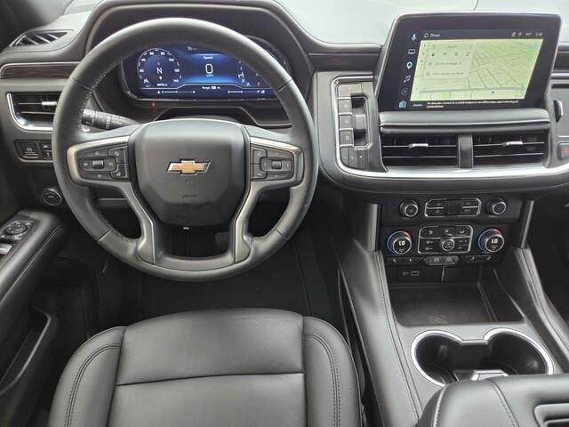 Used 2024 Iridescent Pearl Tricoat Chevrolet LT image 24