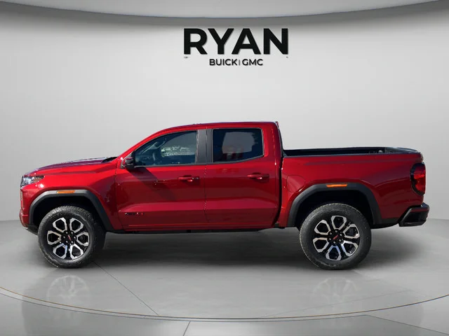 2026 GMC Canyon AT4 - Photo 7