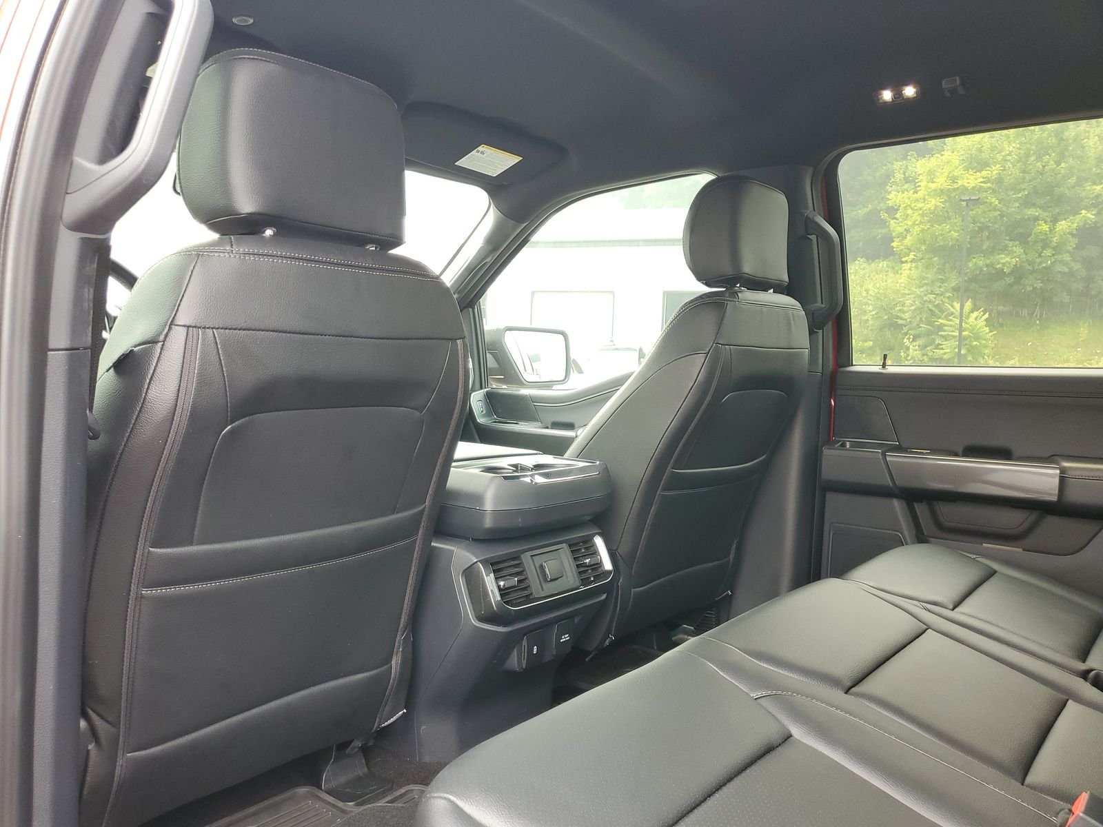 Used 2021 Red Ford XLT image 26