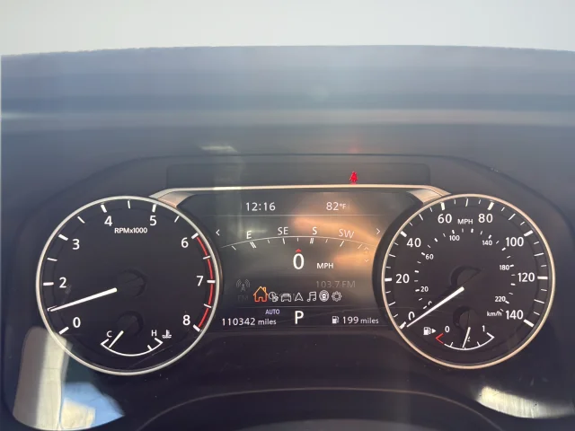 Used 2021 Gray Nissan SL image 12