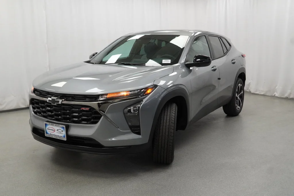 New 2026 Sterling Gray Metallic Chevrolet 1RS image 19