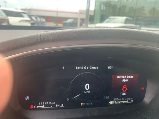 Used 2019 Blue Lincoln Reserve image 10
