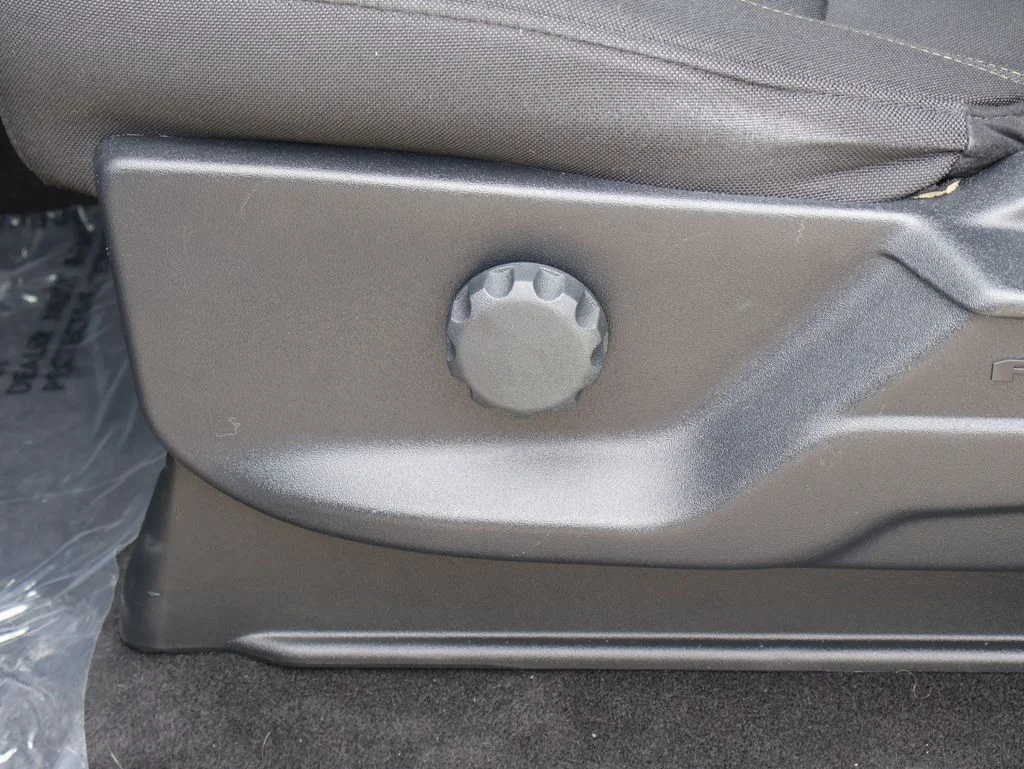Certified Used 2024 Avalanche Ford STX image 24