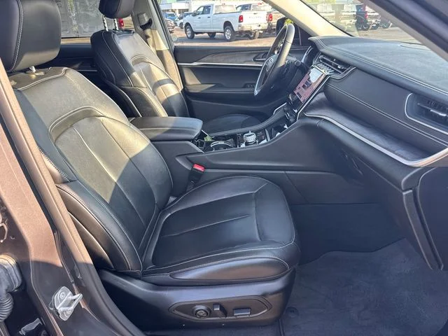 Certified Used 2022 Gray Jeep Limited image 14