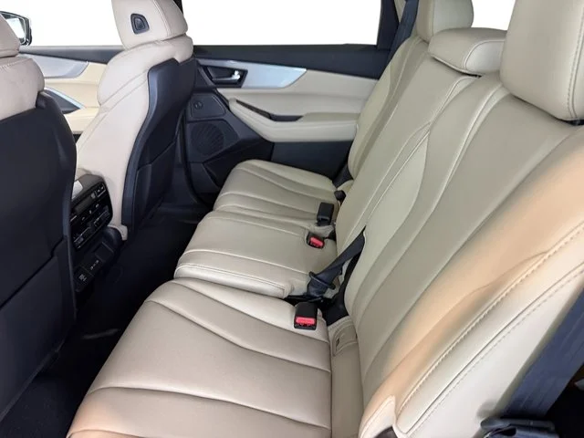 New 2026 Platinum White Pearl Acura 4DR SH-AWD image 28