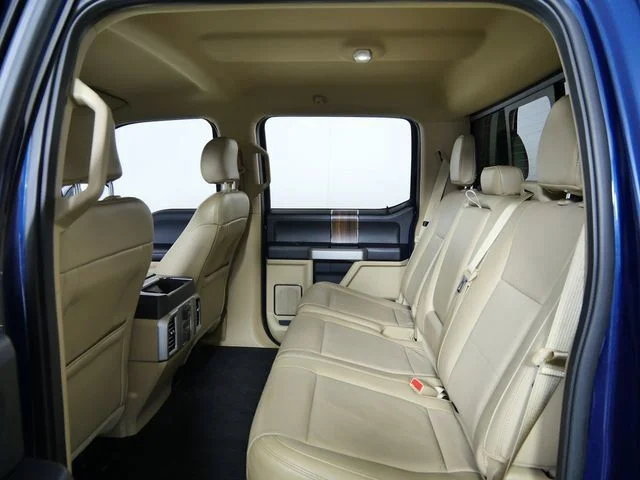 Used 2015 Blue Ford Lariat image 16