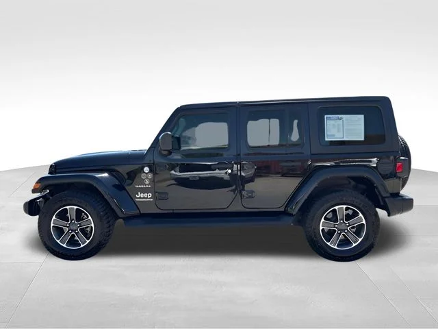 Used 2023 Black Jeep Sahara image 4