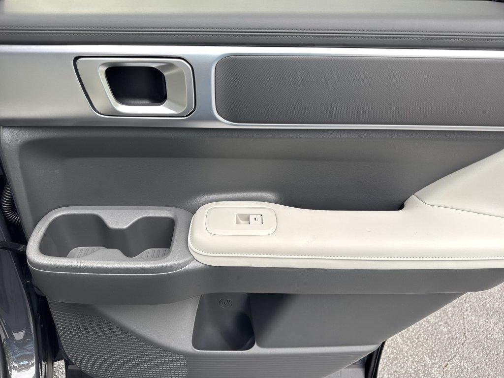 New 2026 Gray Hyundai SEL FWD image 16