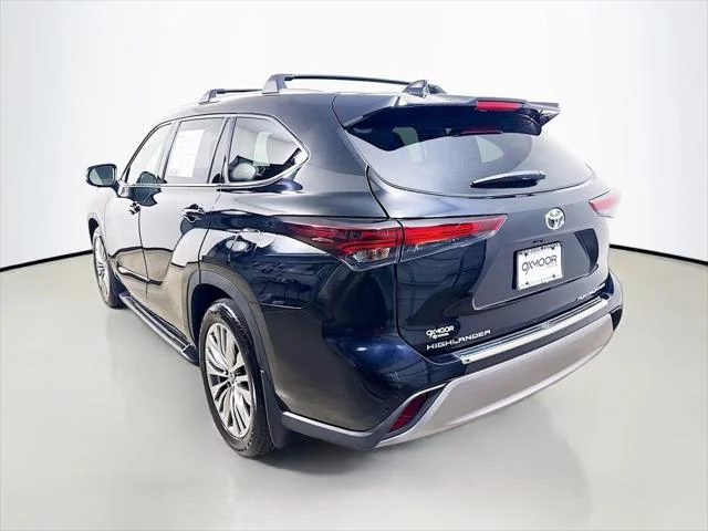 Certified Used 2024 MIDNIGHT BLACK METAL Toyota  image 5