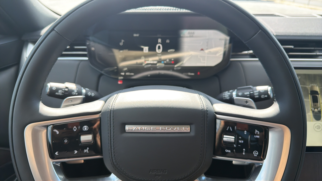 New 2026 Fuji White Land Rover SE image 24