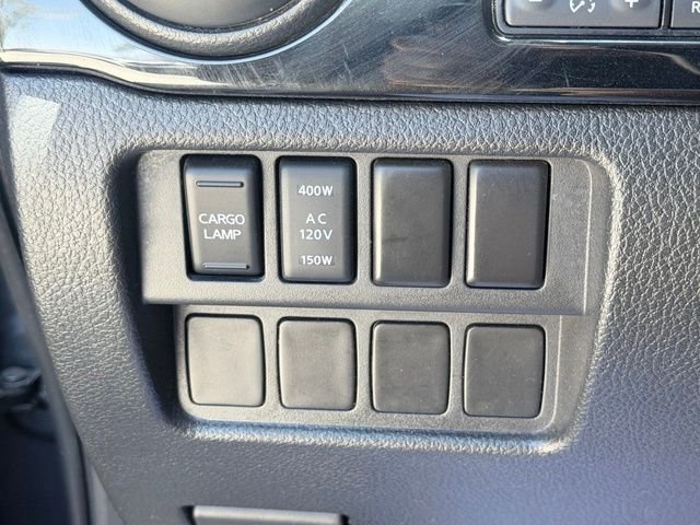 2021 Nissan Titan SV - Photo 16