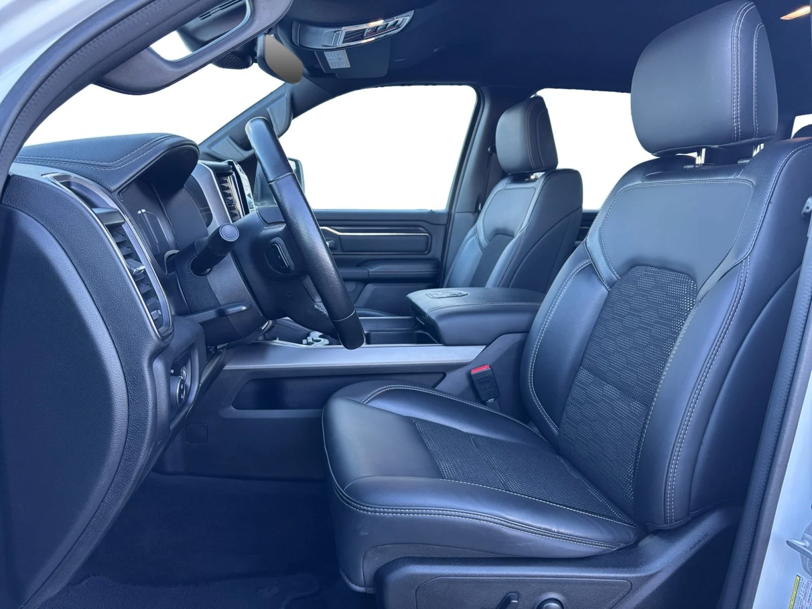 Used 2023 White Ram Sport image 10