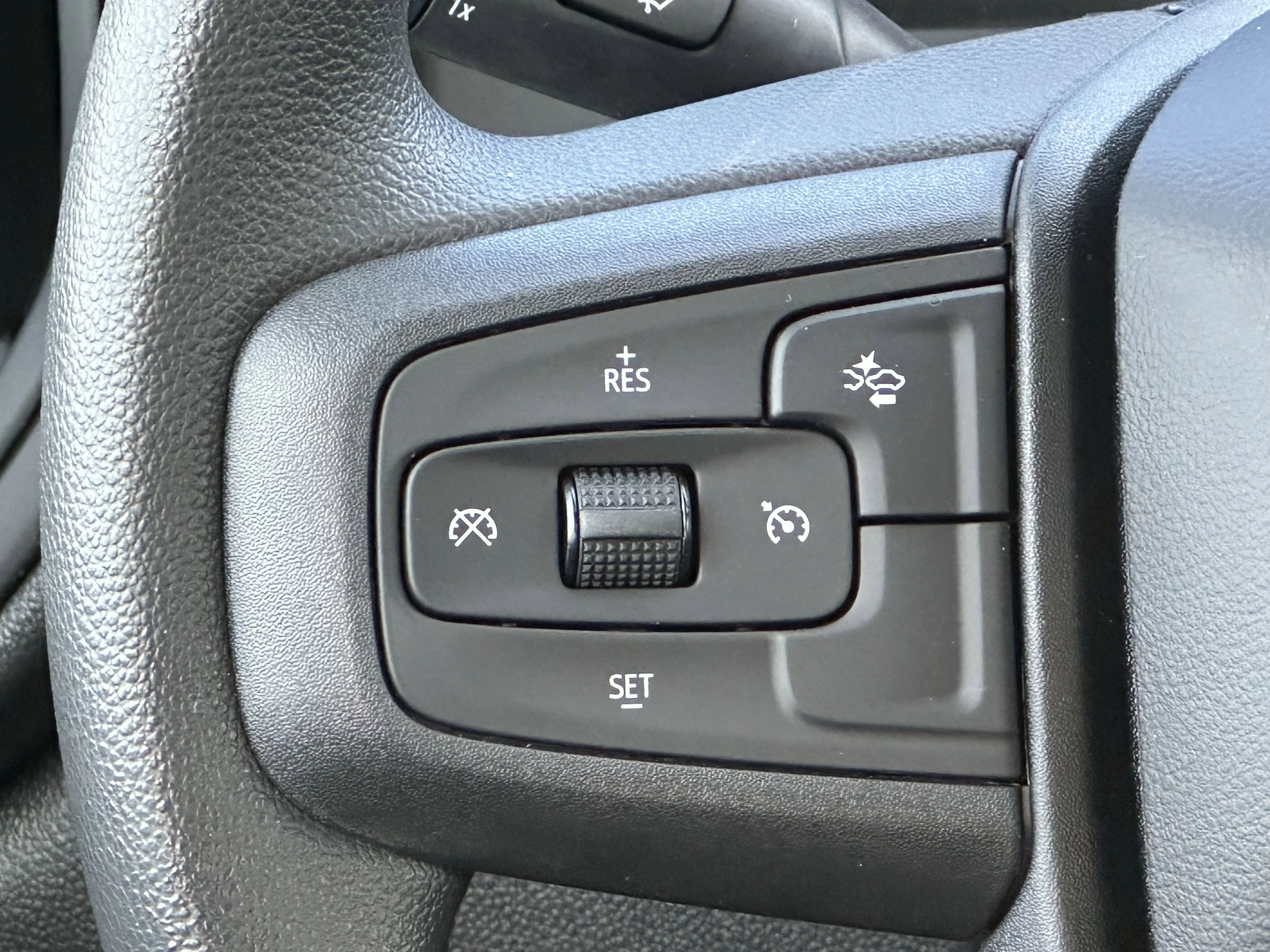 New 2026 Onyx Black GMC Pro image 13