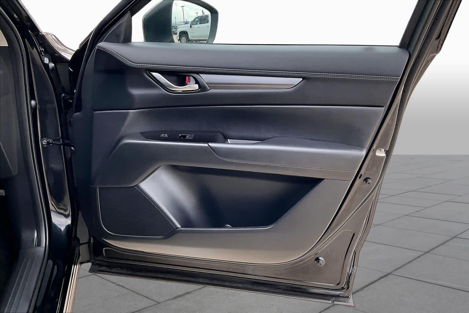 Used 2025 Jet Black Mica Mazda 2.5 S Preferred Package image 23