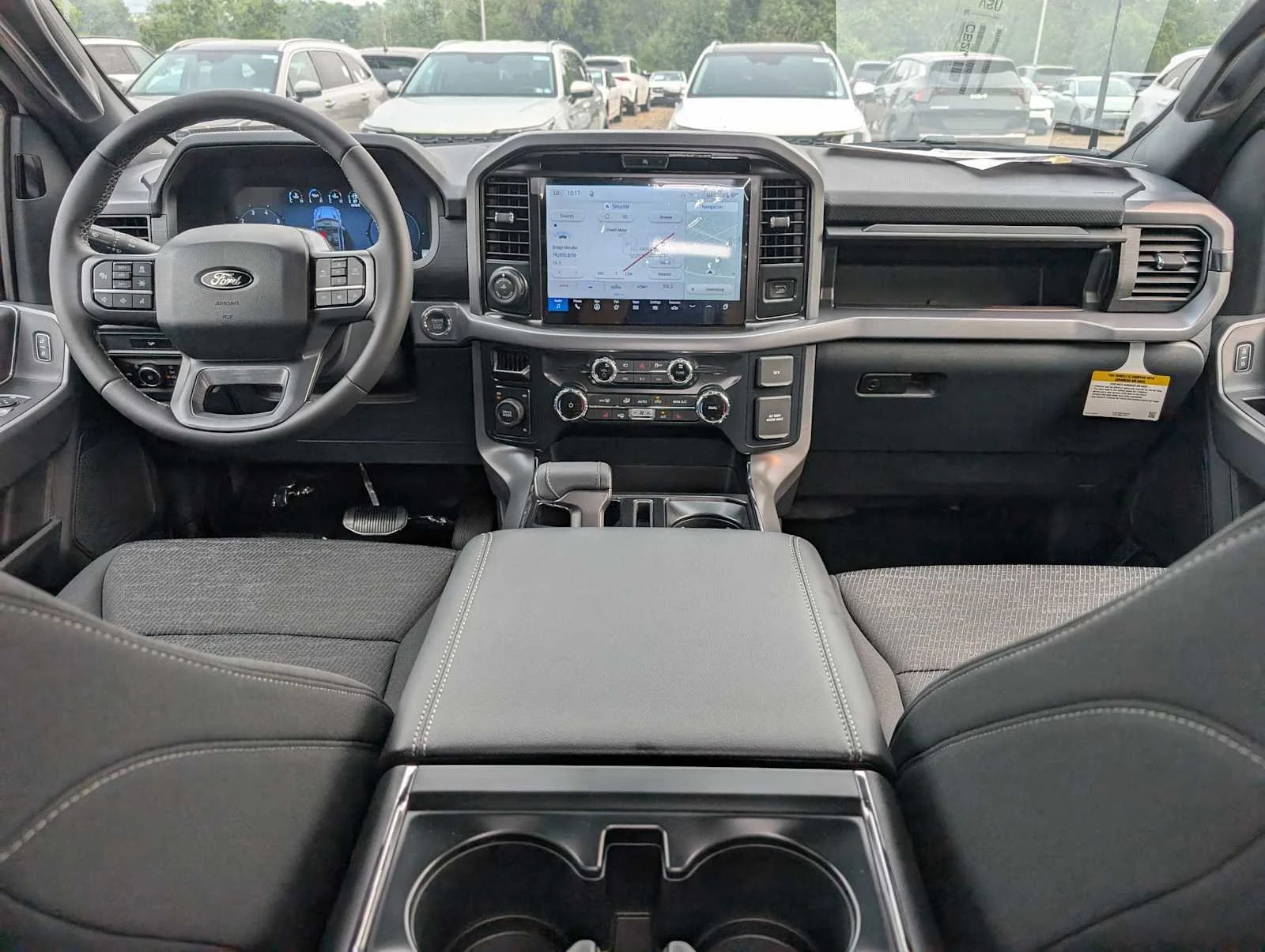 New 2026 Oxford White Ford XLT image 12