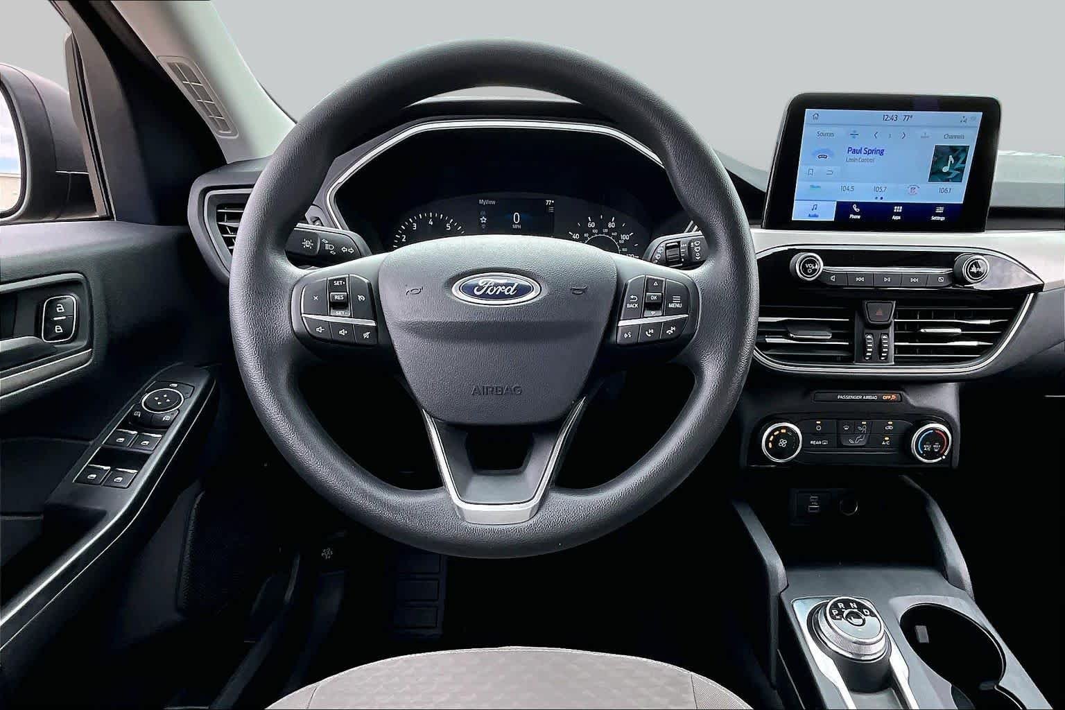Used 2022 Stone Blue Metallic Ford SE image 6