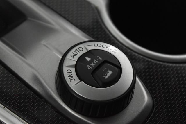 2020 Nissan Pathfinder SV - Photo 24