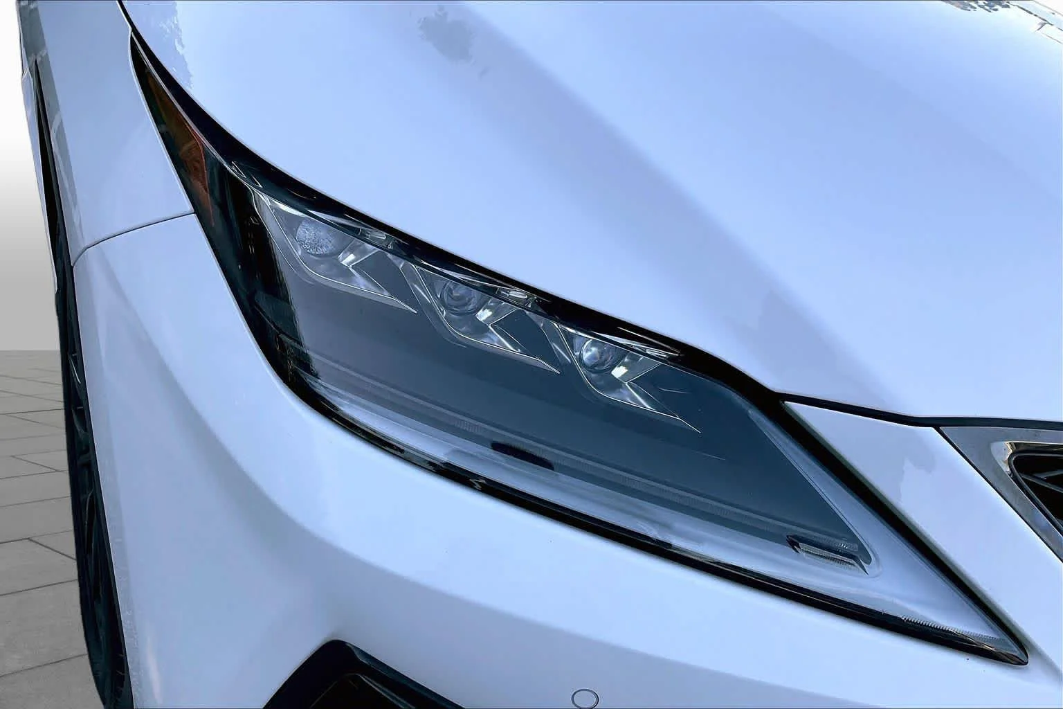 Used 2021 Ultra White Lexus F SPORT Handling image 26