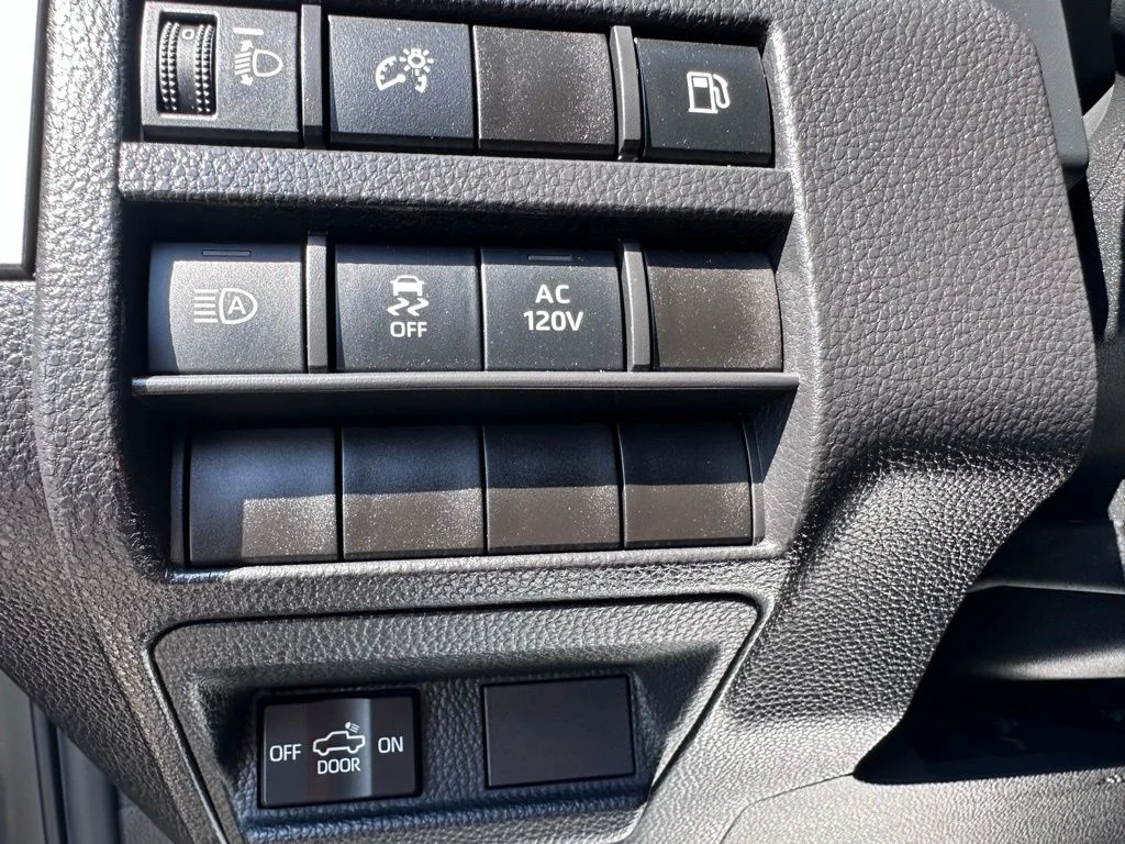 2025 Toyota Tacoma TRD Sport - Photo 15