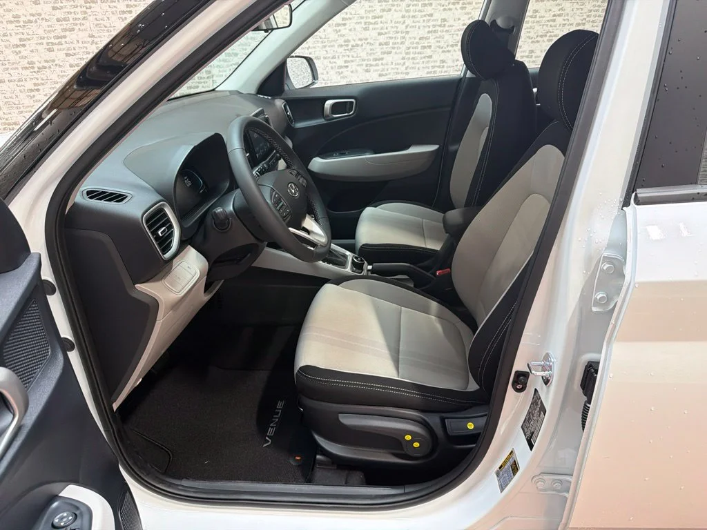 New 2026 Lunar White Hyundai SEL image 27