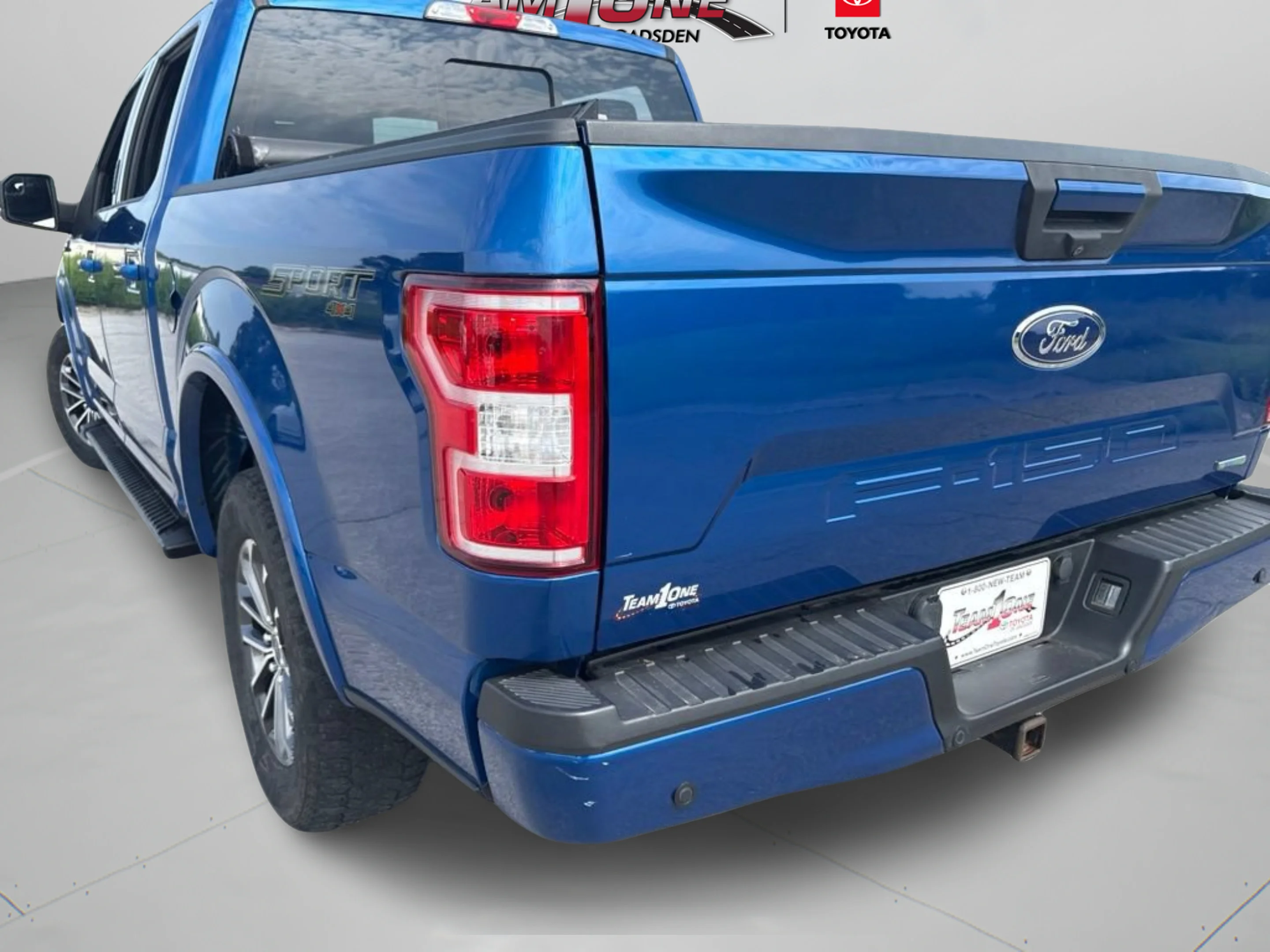 Used 2018 Lightning Blue Ford XLT image 31