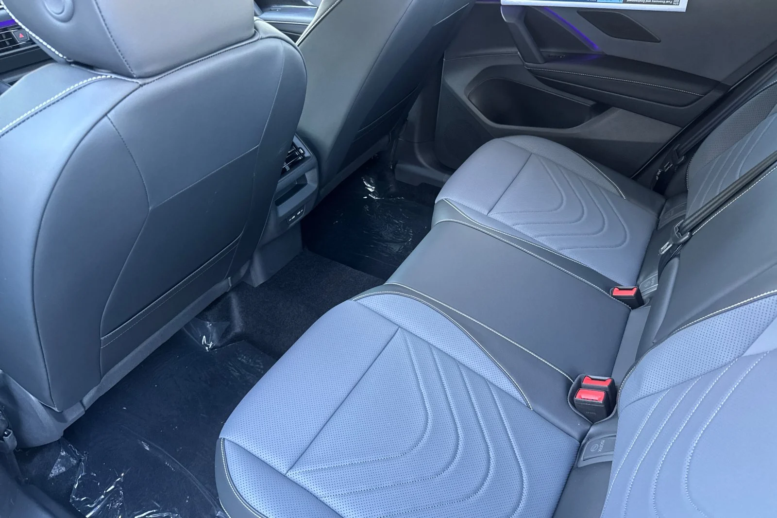 2026 Volkswagen Tiguan SE R-LINE BLACK - Photo 12