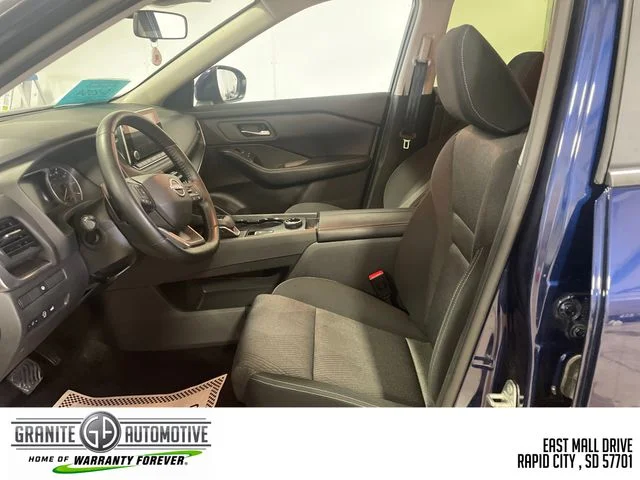 Used 2025 Blue Nissan SV image 11