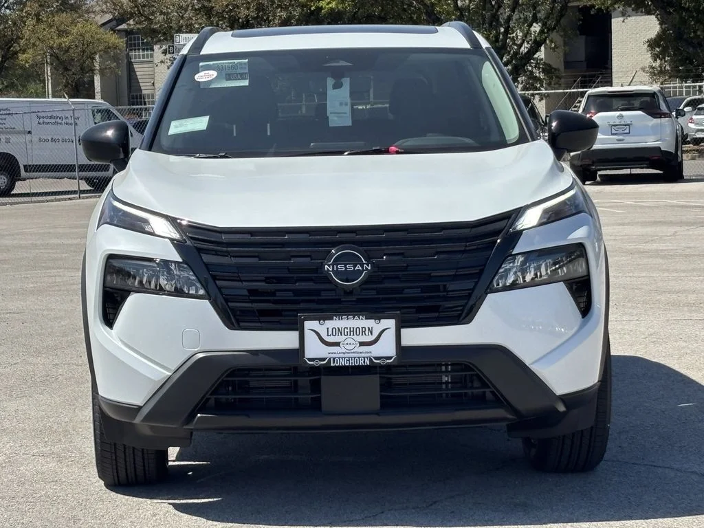 New 2026 Everest White Pearl TriCoat Nissan Dark Armor™ image 7