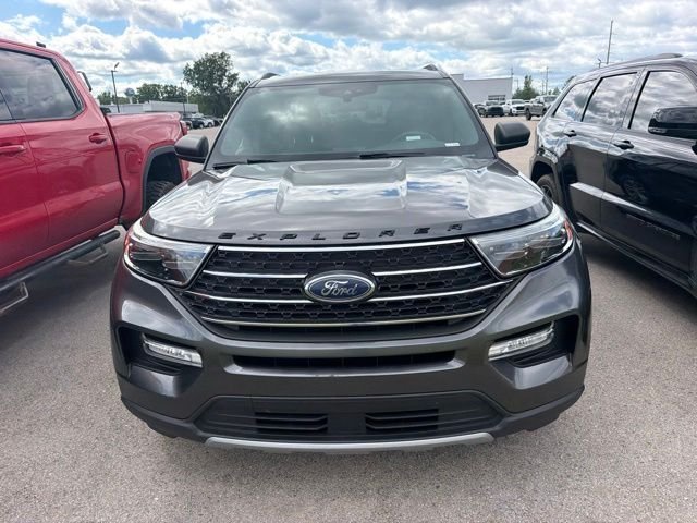 Used 2020 Magnetic Ford XLT image 2