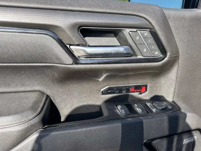 Used 2025 Silver GMC AT4 image 49